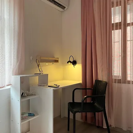 2 Odali Apartment *